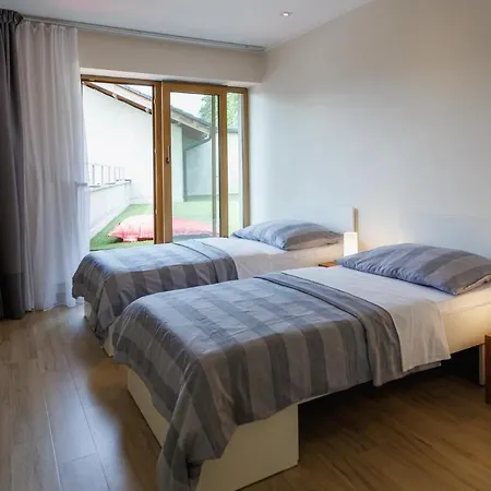 Luxusni Vila Pod Hradem S Velkymi Terasami Villa