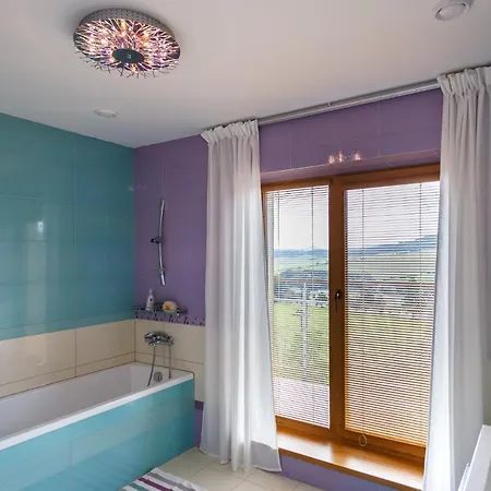 Luxusní Vila Pod Hradem S Velkými Terasami * Starý Jičín